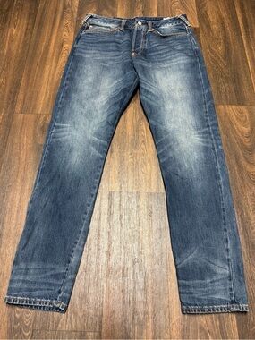 Men's Classic Blue Washed Jeans